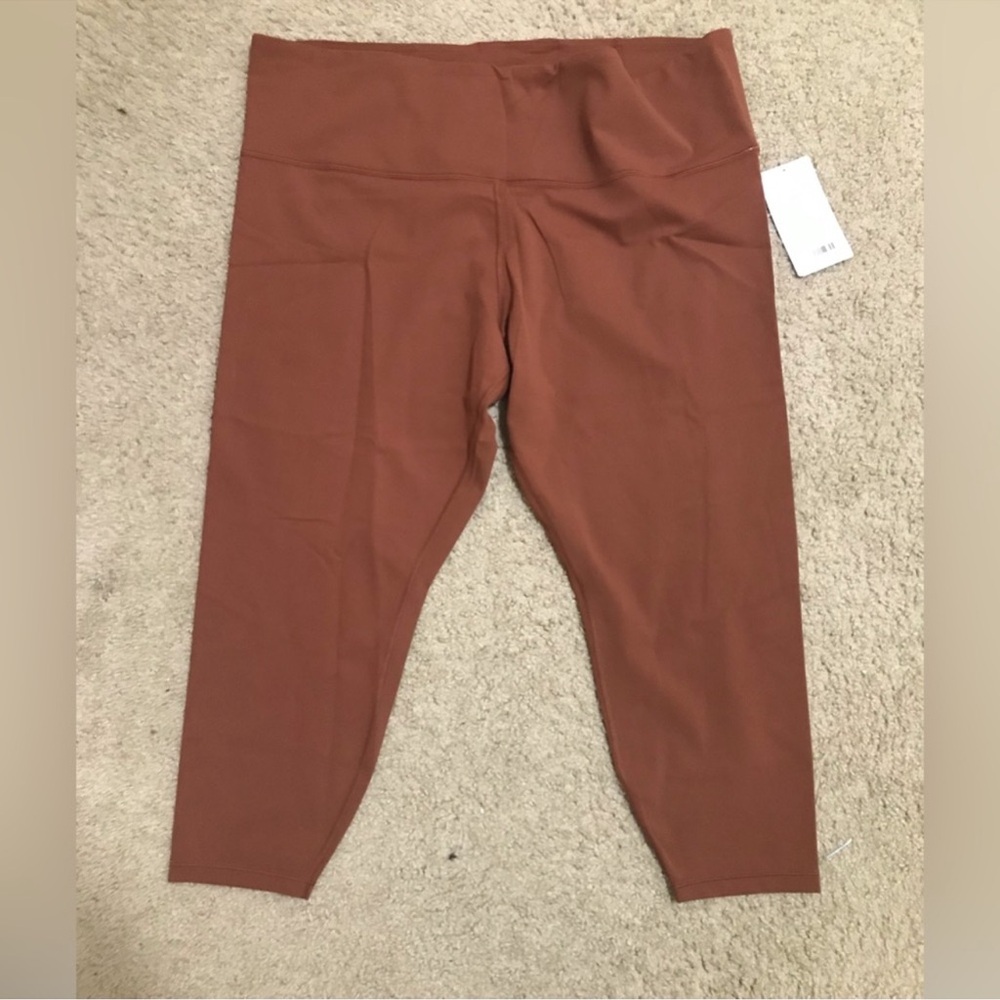 Athleta Ultra High Rise Elation 7/8 Tight NWT - Picture 3 of 4